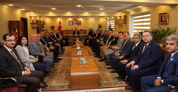 Bıyık İlçe Protokolünü ağırladı