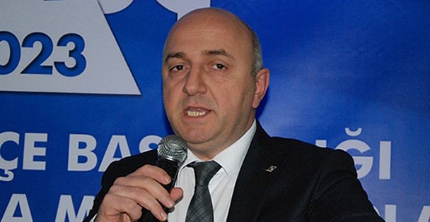 Bıyık, Menderes'i unutmadı