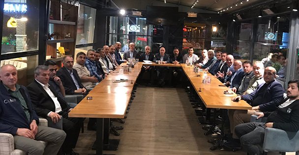 Bıyık'tan sahurda miting toplantısı