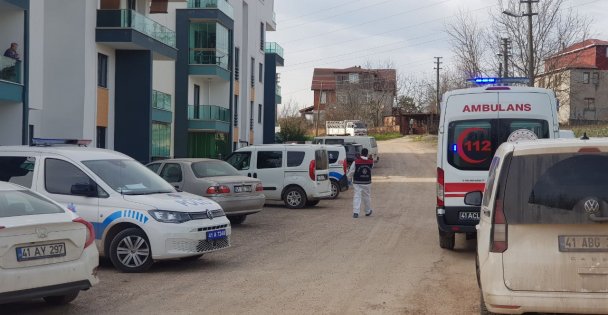 Boşanma Aşamasındaki Eşini Öldüren Zanlı İntihar Etti