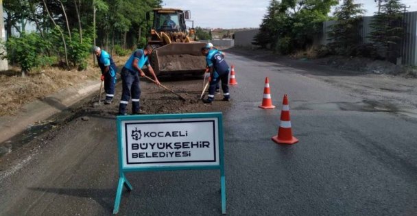 Bozulan yol ve kaldırımlara hızlı onarım