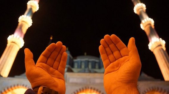 Bu akşam Miraç kandili