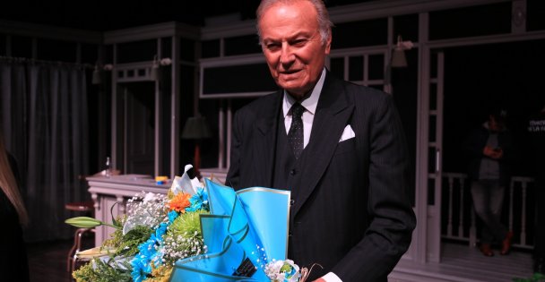 'Bu Tür Yaklaşımlar Her Türlü Takdirin Üzerindedir. Başkanımızı Tebrik Ediyorum”