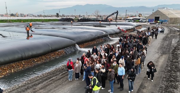 Bugüne kadar 250 futbol sahası büyüklüğünde alan temizlendi; Dip çamuru projesinde  geleceklerini gördüler