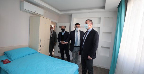 Büyükakın, Gebze'de yeni hizmete giren barınma evini ziyaret etti