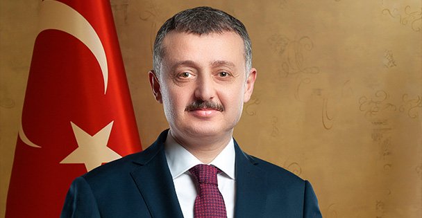 Büyükakın  İstiklâl Marşı'nın kabulünün 99'uncu yılını kutladı.