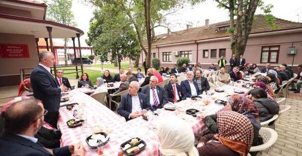 Büyükakın: Şehidimin annesi, benim de annem