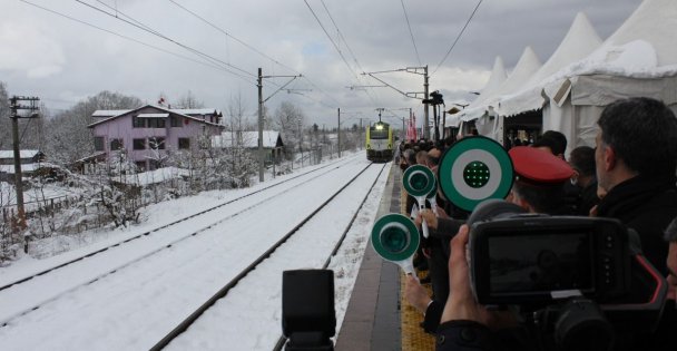 Büyükderbent Tren İstasyonu Yeniden Hizmette