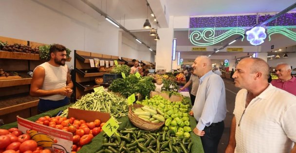 Büyükgöz, Gebzeli üreticilerin tezgahlarını gezdi