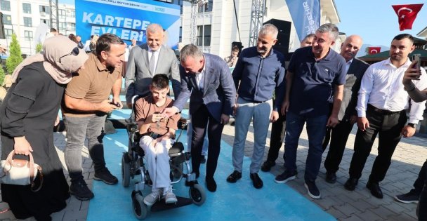 Büyükşehir 144 aileyi daha ev sahibi yaptı