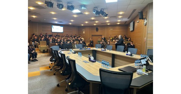 Büyükşehir, 2025te insan kaynakları ve eğitimde büyük adımlar attı;  7 bin 931 personele 100ü aşkın eğitim