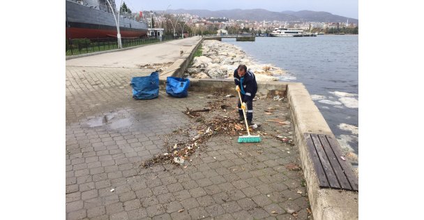Büyükşehir Ekipleri Fırtınada Teyakkuzdaydı