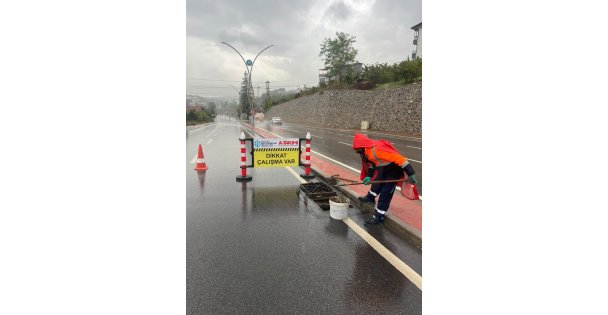 Büyükşehir ekipleri yağışa karşı teyakkuzda