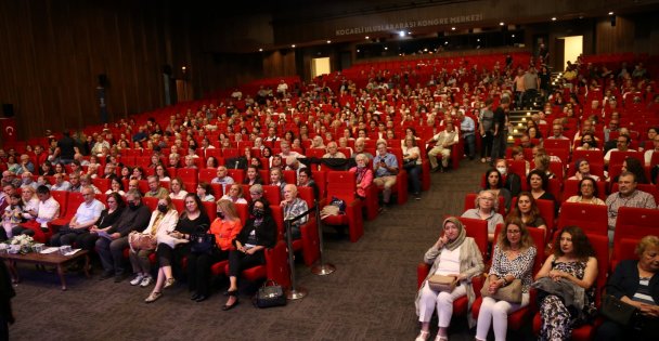 Büyükşehir Musiki Derneği Korosu tam 75 yaşında