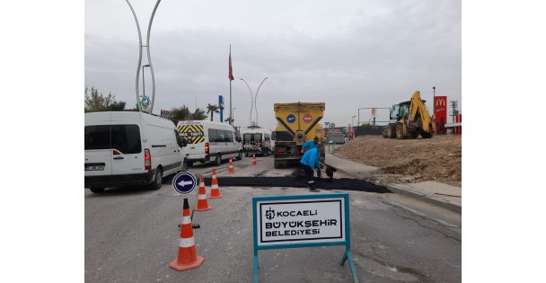 Büyükşehirden Bozulan Gebze Yollarına Müdahale