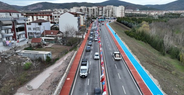 Büyükşehir'den, Derince-Körfez'e tablo gibi yol