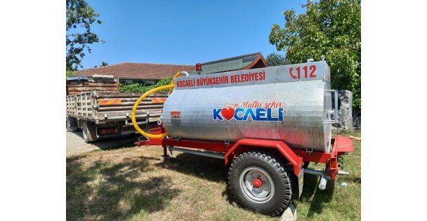 Büyükşehir'den Kırsal Mahallelere Su Tankeri Desteği