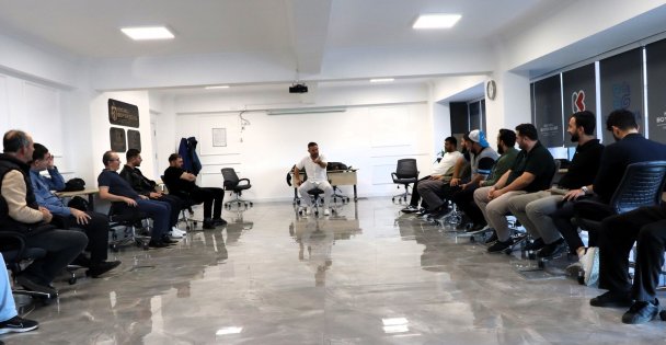 Büyükşehir'den personele drama eğitimi