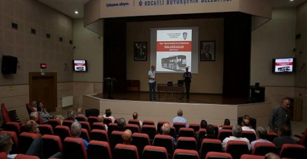 BÜYÜKŞEHİR'DEN SERVİS SÜRÜCÜLERİNE EĞİTİM