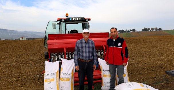 Büyükşehirin hibeli tohumları toprakla buluştu
