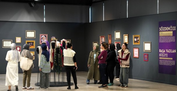 Büyükşehir'in 'Şehrim Sanat” sergisi yoğun ilgiyle açıldı