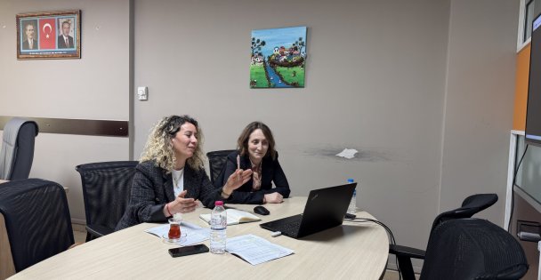 Büyükşehirin sosyal hizmet modeli akademiye taşındı