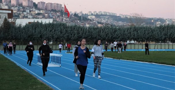 Büyükşehirle Hazırlanan Gençlerden Büyük Başarı