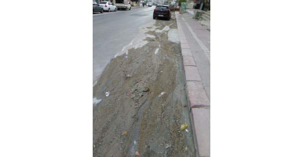 Cadde beton oldu!