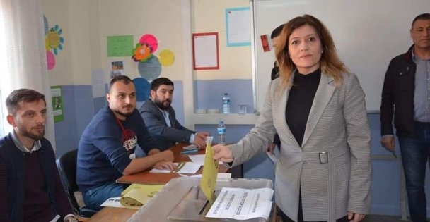 Çakır oyunu kullandı