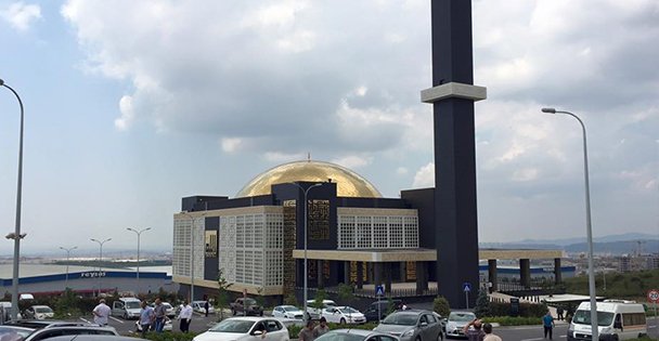 Camisiz OSB işçilerinden Bakan Işık'a sitem!