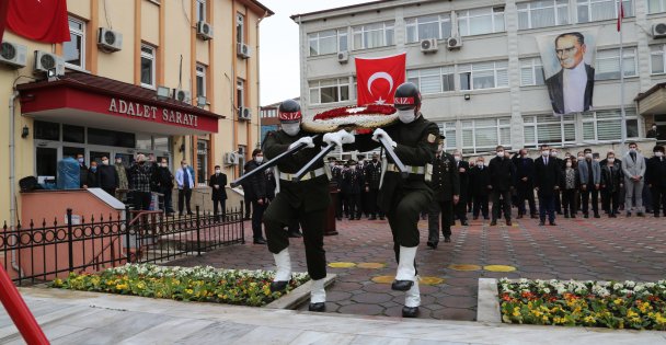 Çanakkale Deniz Zaferi'nin 106. yıl dönümü kocaeli'de kutlandı