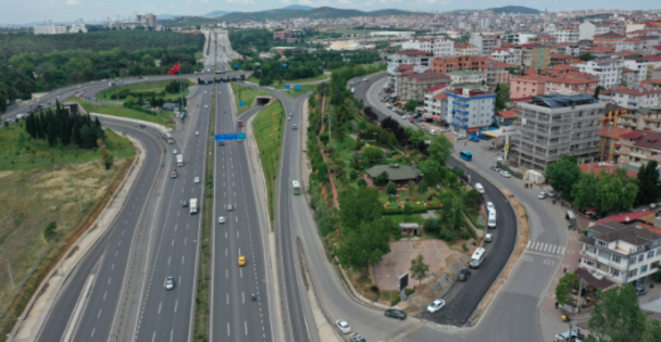 Çayırova Fatih Caddesi'nde Asfalt Serildi