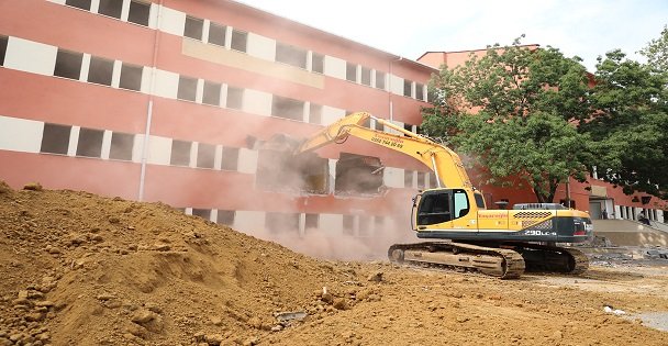 Çayırova Kent Meydanı Projesi Başladı