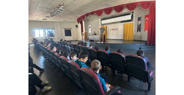 Çayırova Kitap Günlerinin heyecanı okullarda da yaşanıyor