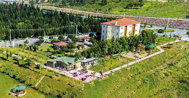 Çayırova Yeşile Bürünüyor