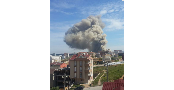Çayırova'da yangın çıktı