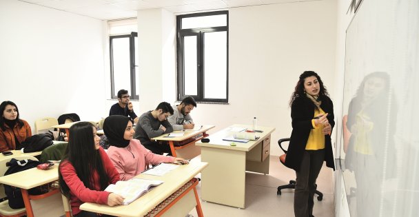 Çayırova'da Yeni Dönem Kurs Kayıtları Başladı