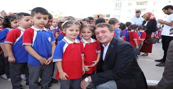 Çayırova'da Yeni Eğitim Öğretim Dönemi Başladı