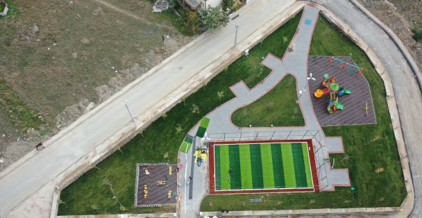 Çayırova'da yeni parklar yapılıyor