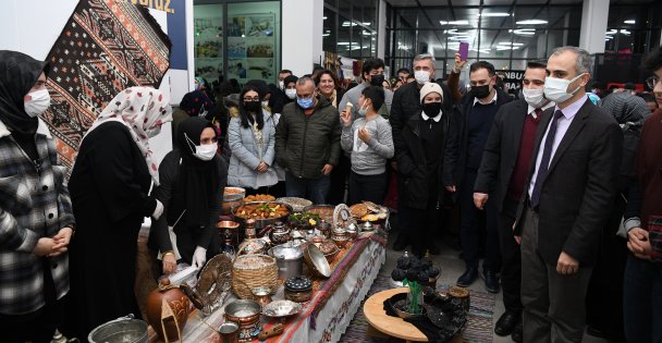 Çayırova'da Yerli Malı Haftası Kutlandı