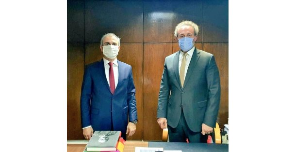 Çayırova'ya Kitap Kahve