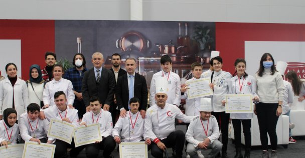 Cemil Meriç Öğrencileri Mutfakta Da Çok Başarılı