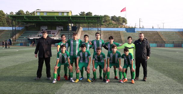 ÇESK U-15 ve U-17'de sahaya indi