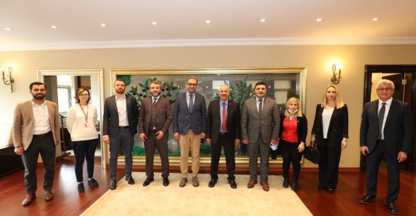 Çevreci Kurumlara Teşekkür  Belgesi Başkan Büyükgöz'den