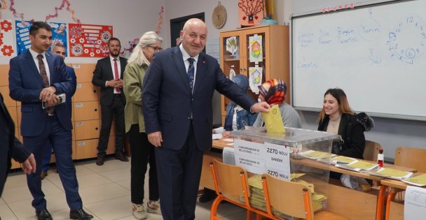 Chp Kocaeli Kurmayları Oy Verme İşlemlerini Tamamladı