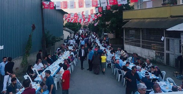 CHP'den bin 500 kişilik iftar