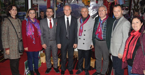 CHP'li adaylardan Trabzon Tanıtım Günleri'ne ilgi