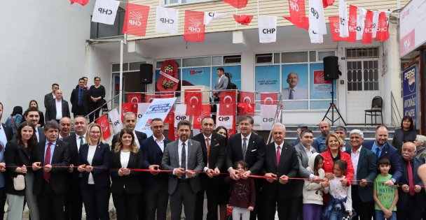 CHP'nin SKM ofisi açılışı adeta 14 Mayıs'ta baharı Çayırova'da müjdeledi