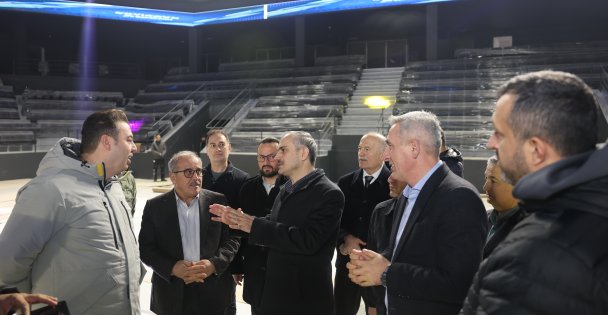 Çiftçi, Kapalı Spor Salonu ve Sporcu  Fabrikasında mutlu sona yaklaştık”