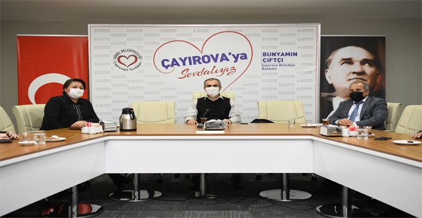 Çiftçi Meclis Üyeleriyle Bir Araya Geldi